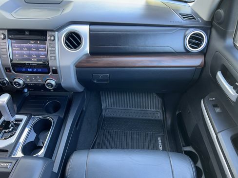Used 2019 Toyota Tundra Limited w/ Limited Premium Package AWD/4WD image 33
