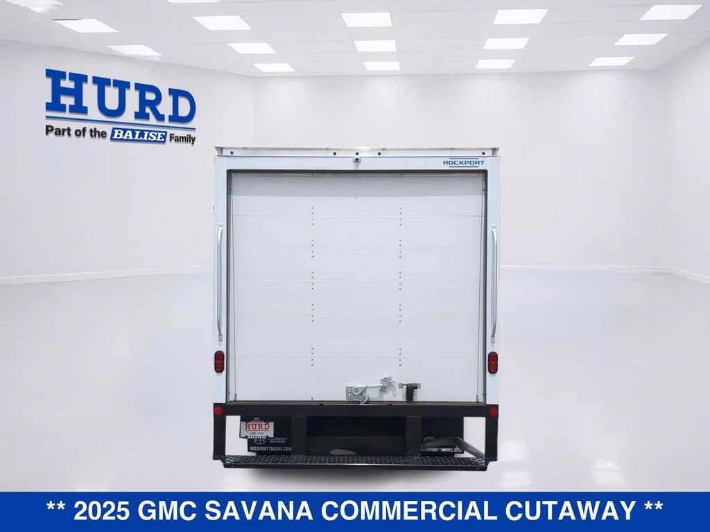 New 2025 GMC Savana 4500 w/ Power Convenience Package RWD image 5