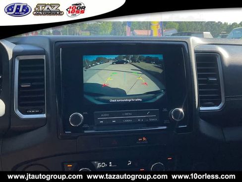 Used 2022 Nissan Frontier SV RWD image 19