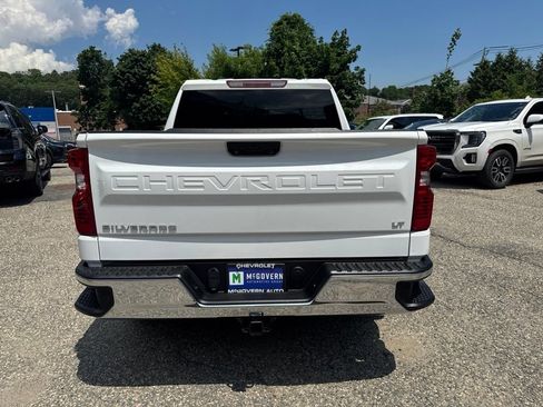 Used 2022 Chevrolet Silverado 1500 LT AWD/4WD image 5