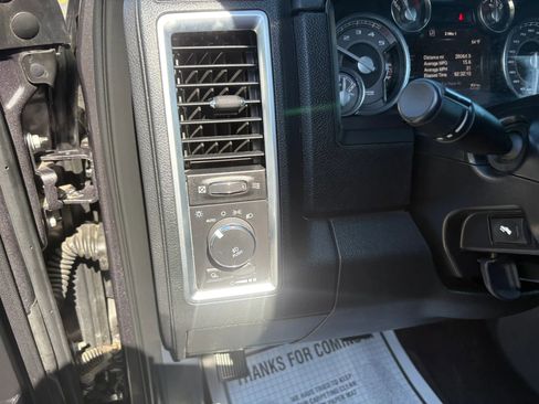 Used 2016 RAM 1500 Limited AWD/4WD image 18