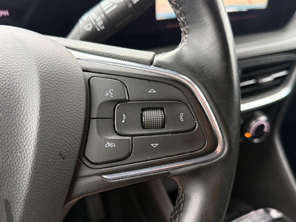 Used 2024 Buick Encore GX Sport Touring AWD/4WD image 15