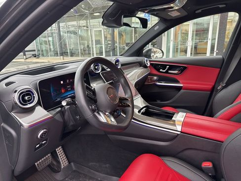 Used 2024 Mercedes-Benz GLC 43 AMG 4MATIC image 10