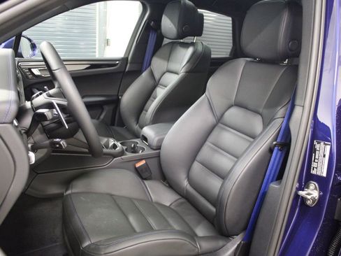 New 2026 Porsche Macan S AWD/4WD image 5