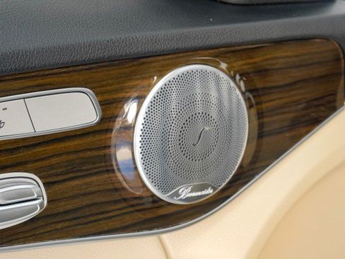 Used 2020 Mercedes-Benz C 300 Sedan image 51