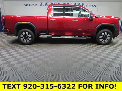 Used 2024 GMC Sierra 2500 Denali image 2