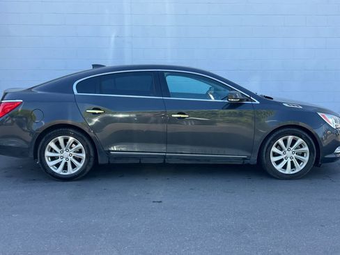 Used 2015 Buick LaCrosse Leather image 9