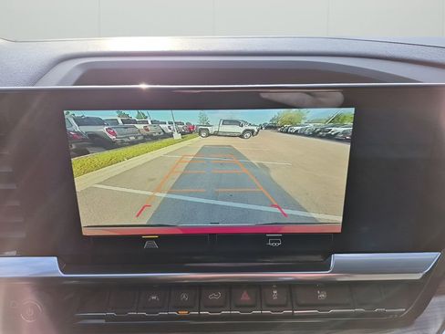 Used 2023 Chevrolet Silverado 1500 LT image 43