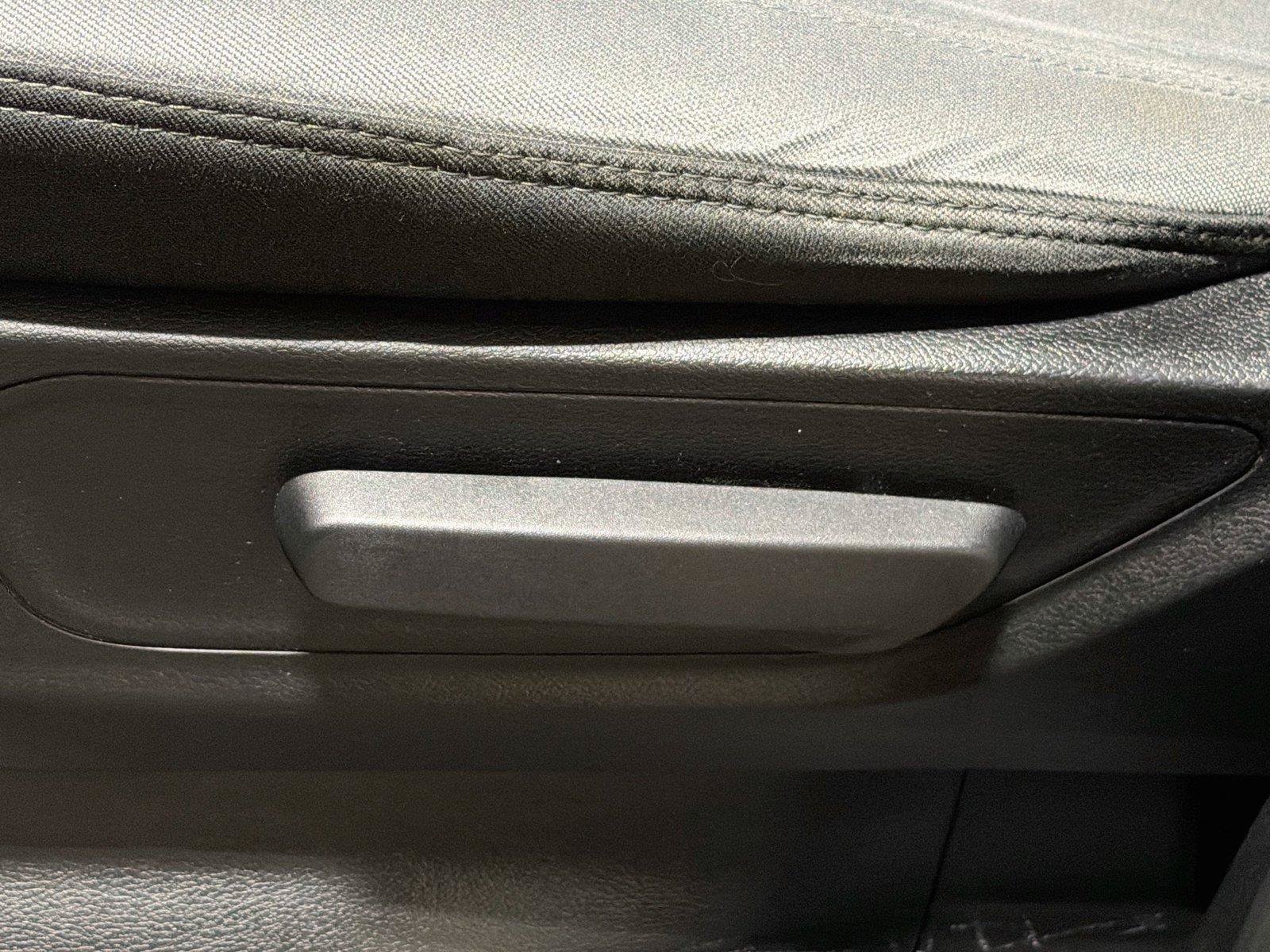 Used 2021 RAM 1500 Big Horn AWD/4WD image 18