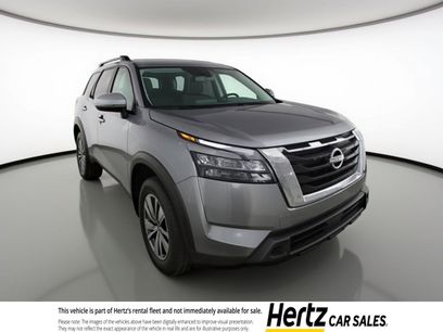 Used 2025 Nissan Pathfinder SV