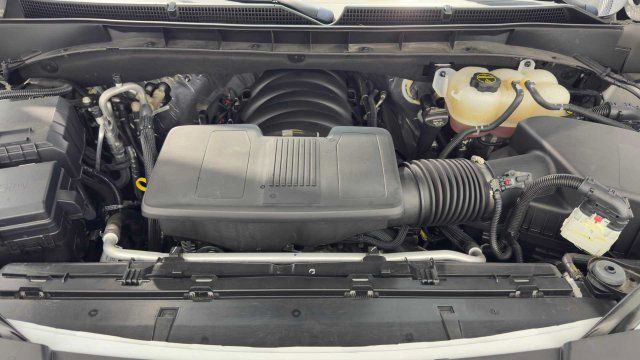 Used 2024 Cadillac Escalade Luxury RWD image 37