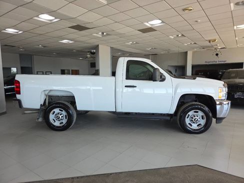 Used 2012 Chevrolet Silverado 2500 W/T RWD image 9