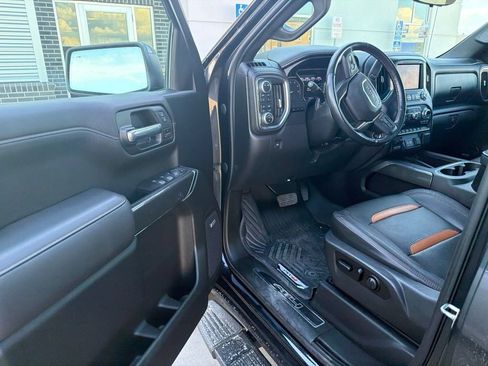 Used 2020 GMC Sierra 1500 AT4 w/ AT4 Premium Package AWD/4WD image 7