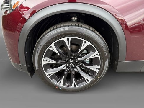 New 2026 MAZDA CX-90 Plug-In Hybrid w/ Premium Plus image 9