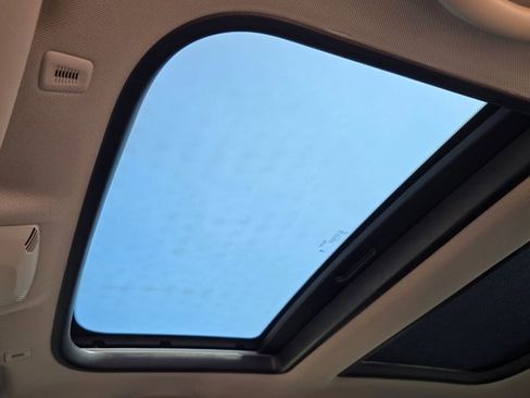 Certified 2025 MINI Cooper S image 15