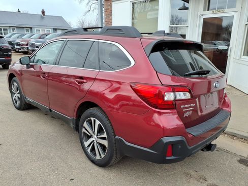 Used 2019 Subaru Outback 2.5i Limited w/ Popular Package #2 image 8