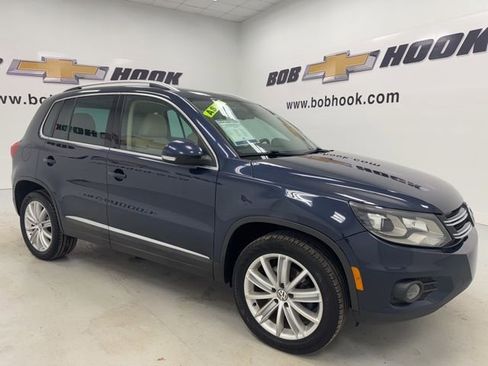 Used 2016 Volkswagen Tiguan SE image 3