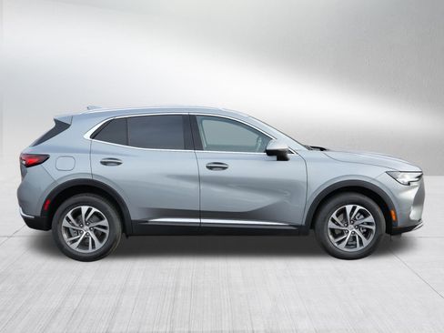 Used 2023 Buick Envision Essence image 8