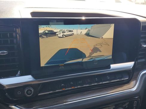 Used 2025 Chevrolet Silverado 1500 LT Trail Boss w/ Protection Package image 31