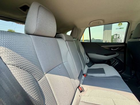 Used 2025 Subaru Outback Premium AWD/4WD image 26