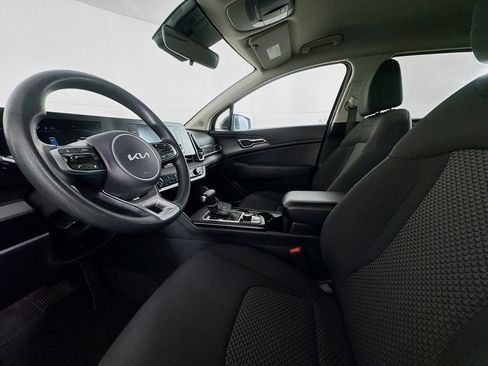 Used 2023 Kia Sportage LX image 20