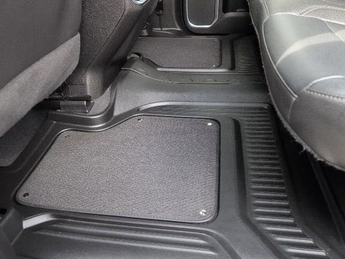 Used 2023 Chevrolet Silverado 1500 LTZ w/ LTZ Premium Package image 32