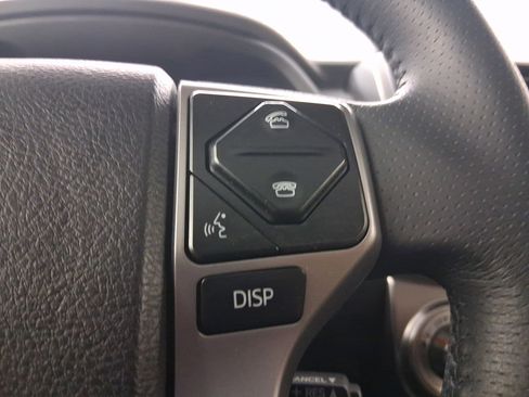 Used 2015 Toyota 4Runner SR5 Premium image 22