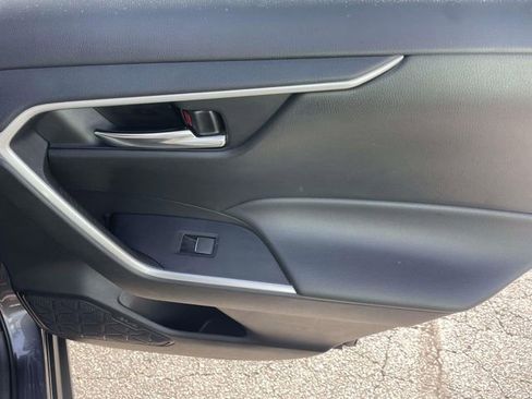 Used 2024 Toyota RAV4 XLE FWD image 15