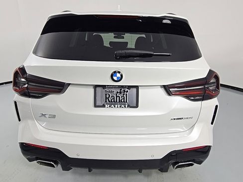 Used 2022 BMW X3 xDrive30i w/ M Sport Package image 5