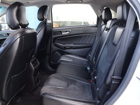 Used 2015 Ford Edge Sport w/ Equipment Group 401A AWD/4WD image 11