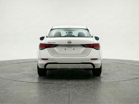 Used 2025 Nissan Sentra SV image 7