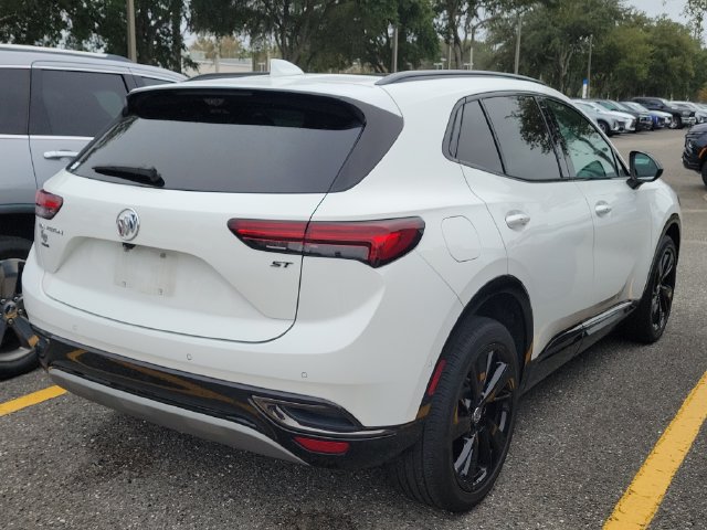 Used 2022 Buick Envision Essence w/ Technology Package II FWD image 8