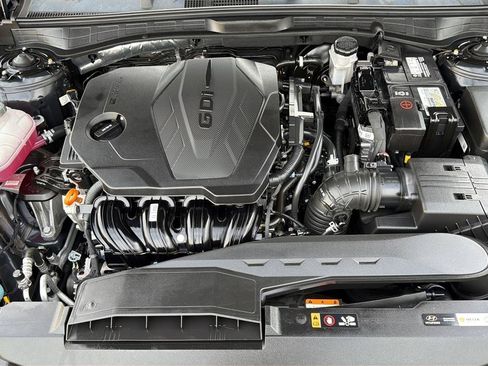 Used 2025 Hyundai Sonata SEL FWD image 28