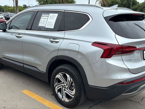 Used 2023 Hyundai Santa Fe SEL image 5