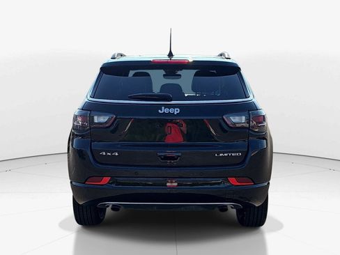 Used 2023 Jeep Compass Limited w/ Elite Group AWD/4WD image 5