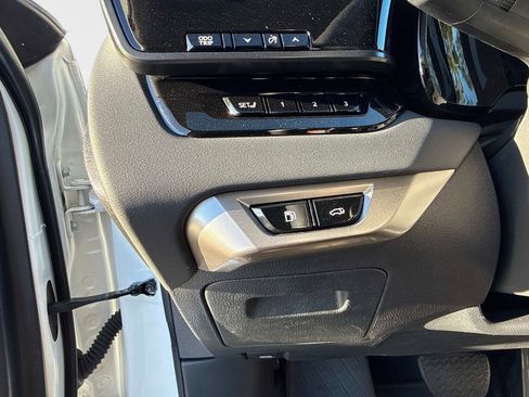 Used 2024 Lexus RX 350 Premium image 29