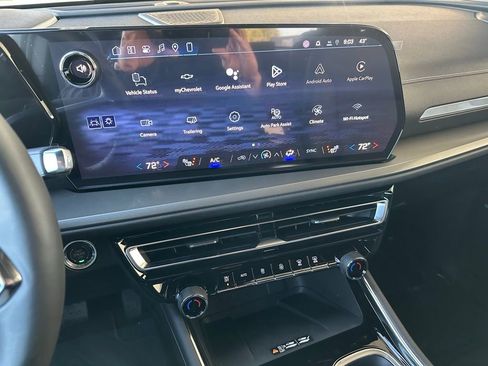 New 2026 Chevrolet Traverse LT w/ Enhanced Driving Package image 24