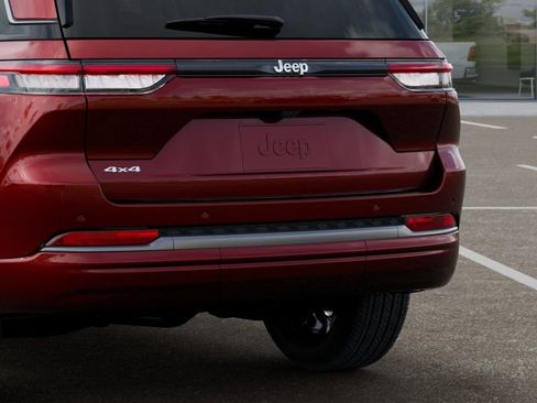 New 2026 Jeep Grand Cherokee Limited image 13