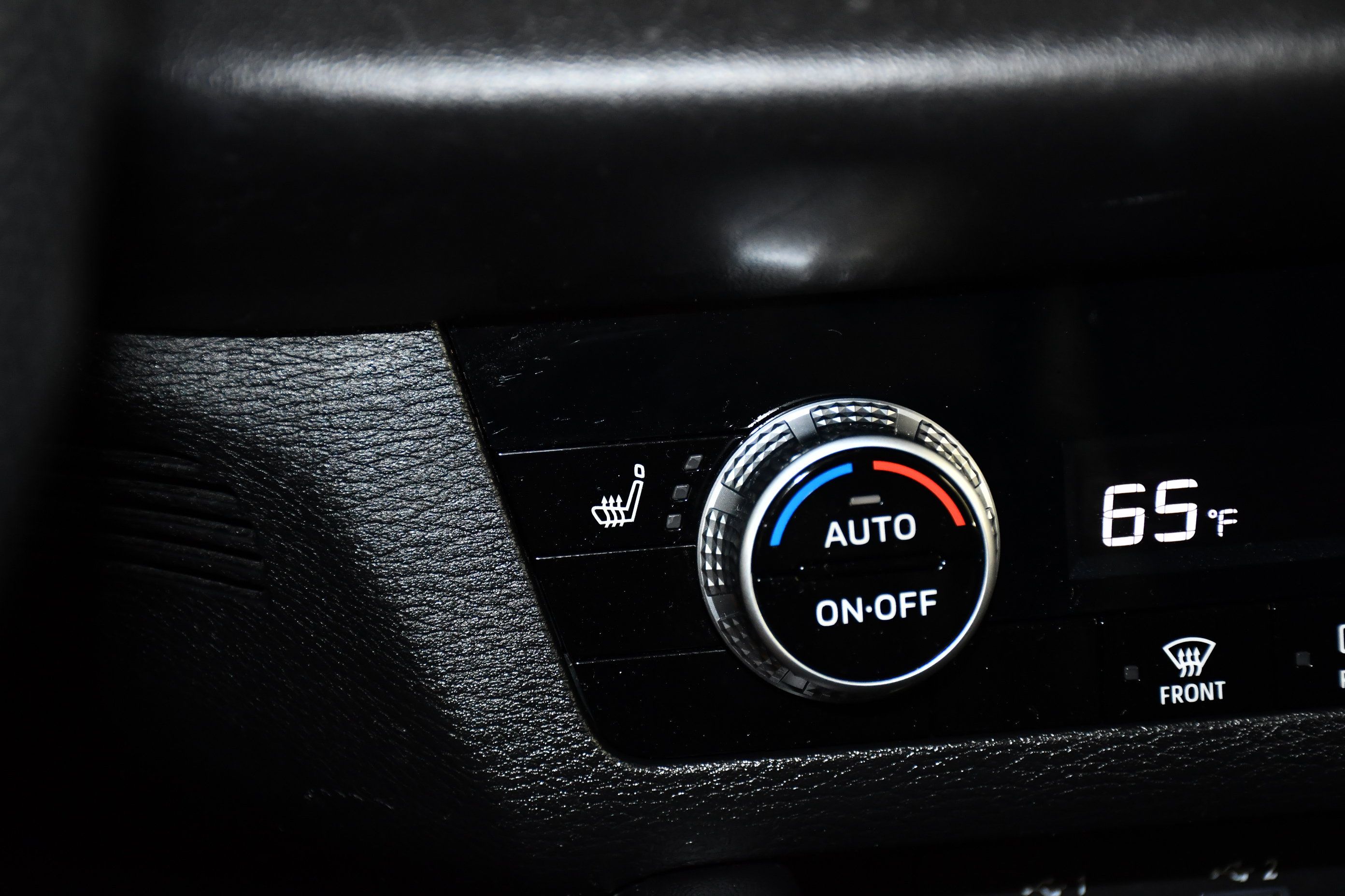 Used 2022 Mitsubishi Outlander SE AWD/4WD image 29