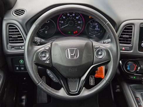 Used 2019 Honda HR-V Sport image 19
