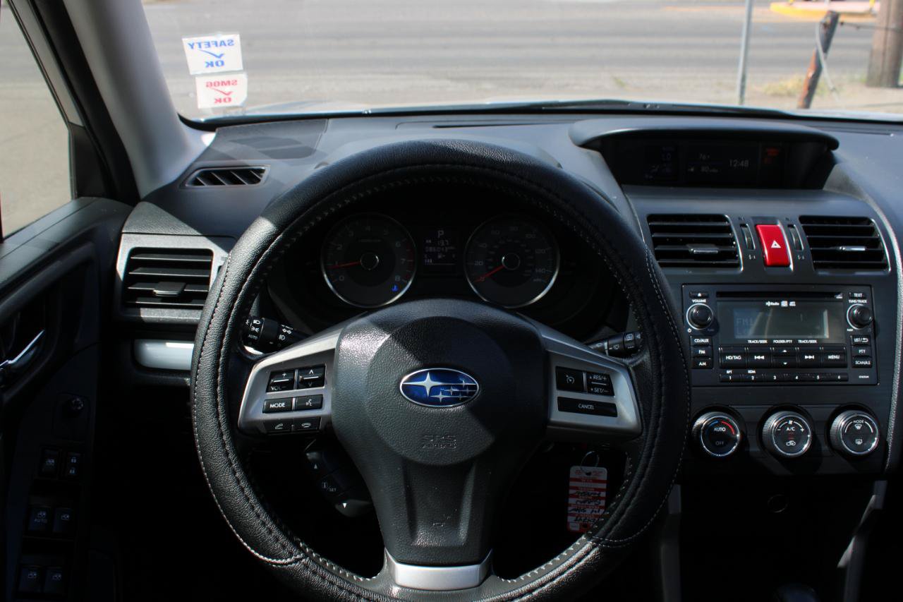 Used 2014 Subaru Forester 2.5i Limited AWD/4WD image 10