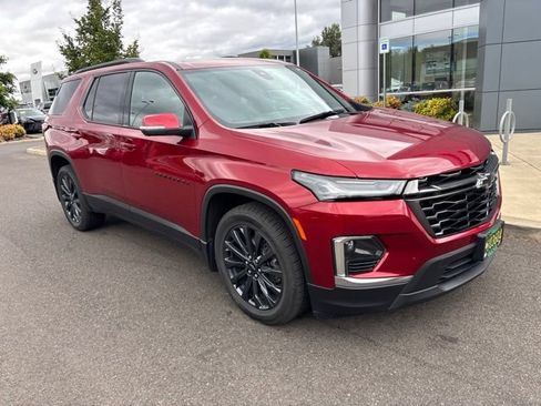 Used 2023 Chevrolet Traverse RS AWD/4WD image 4