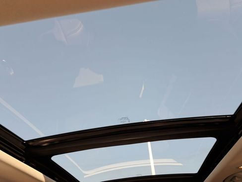 Used 2021 Jeep Cherokee Limited w/ Elite Package image 21