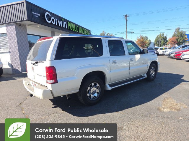 Used 2003 Cadillac Escalade ESV AWD image 2