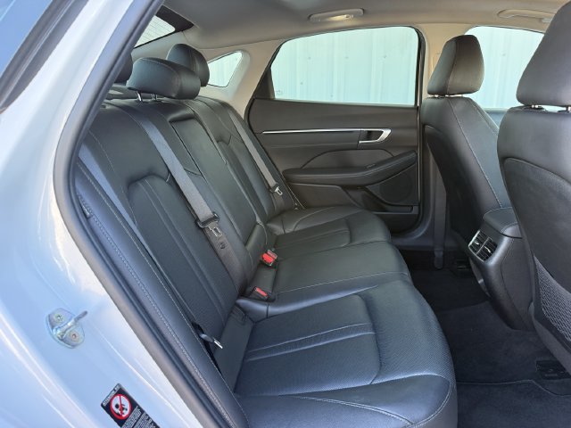 Used 2022 Hyundai Sonata Limited FWD image 32