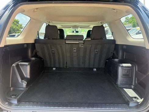 Used 2011 Toyota 4Runner SR5 AWD/4WD image 18