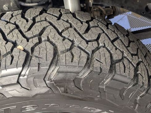 Used 2021 Jeep Wrangler Unlimited Rubicon w/ Xtreme Recon 35" Tire Package AWD/4WD image 9