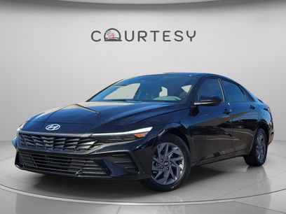 Certified 2025 Hyundai Elantra Blue