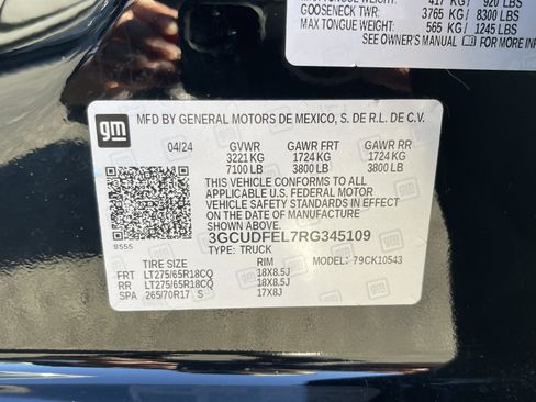 Used 2024 Chevrolet Silverado 1500 LT Trail Boss w/ Convenience Package II image 10