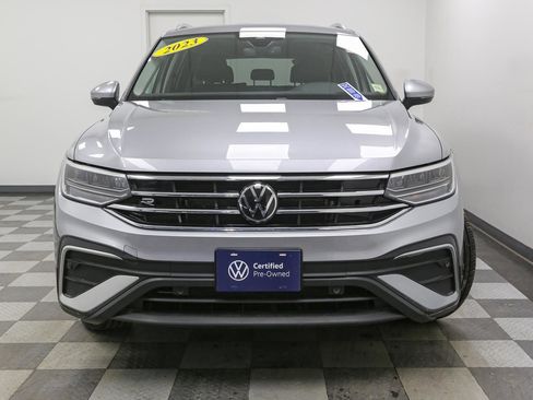 Certified 2023 Volkswagen Tiguan SE image 4